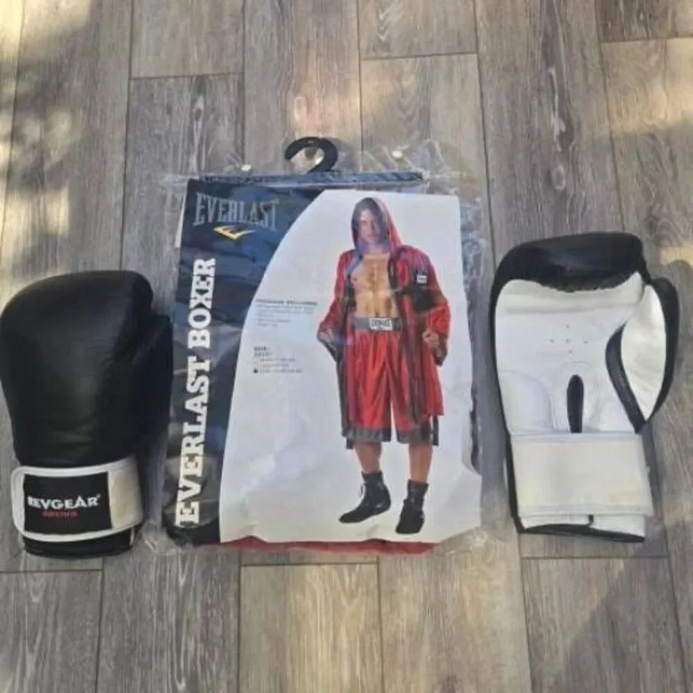 Everlasting Boxer Haloween Costume with real boxing gloves mens xl red black